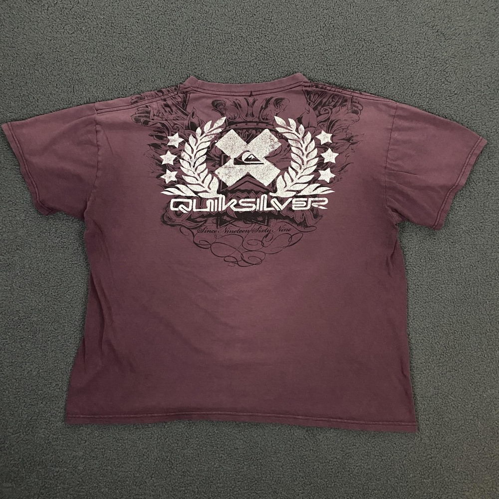 Vintage Y2K Quiksilver T-Shirt FITS Mens XL Crest Logo Graphic Tee Surf Skate